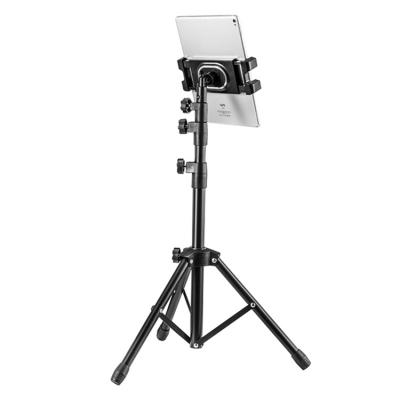 Mobile tripod stand T1